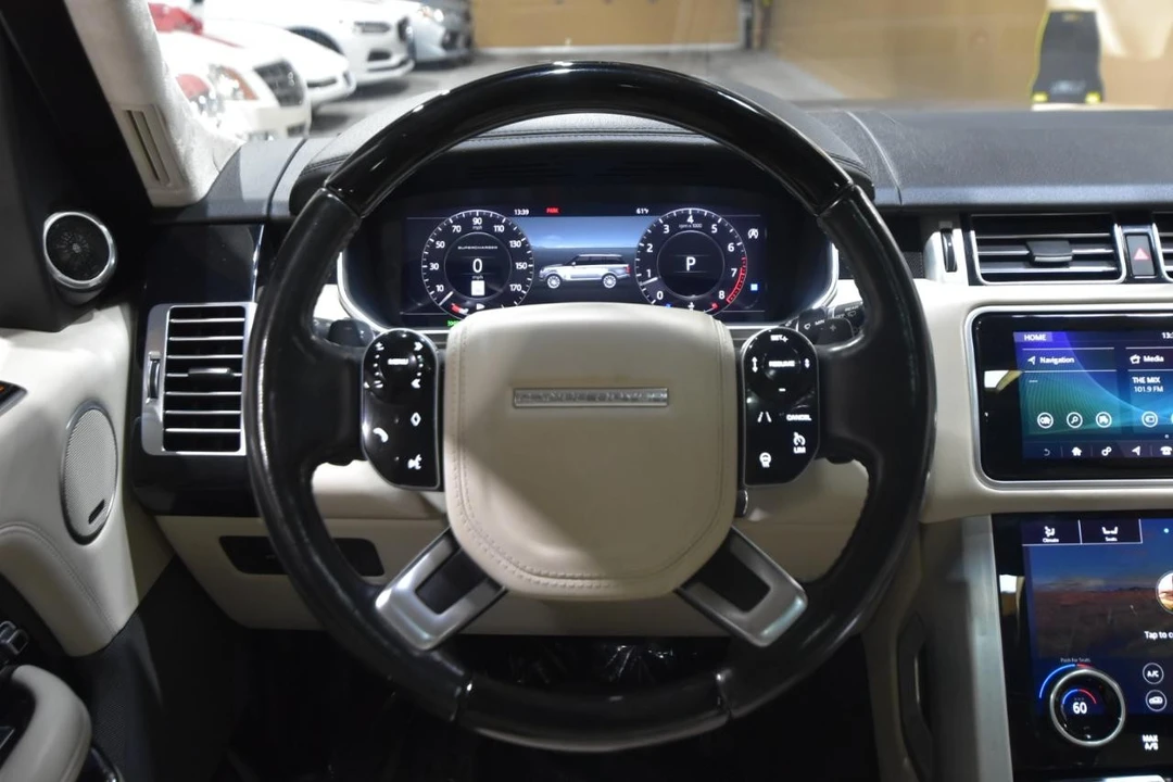 2018 Land Rover Range Rover L405 - Image 17 of 31