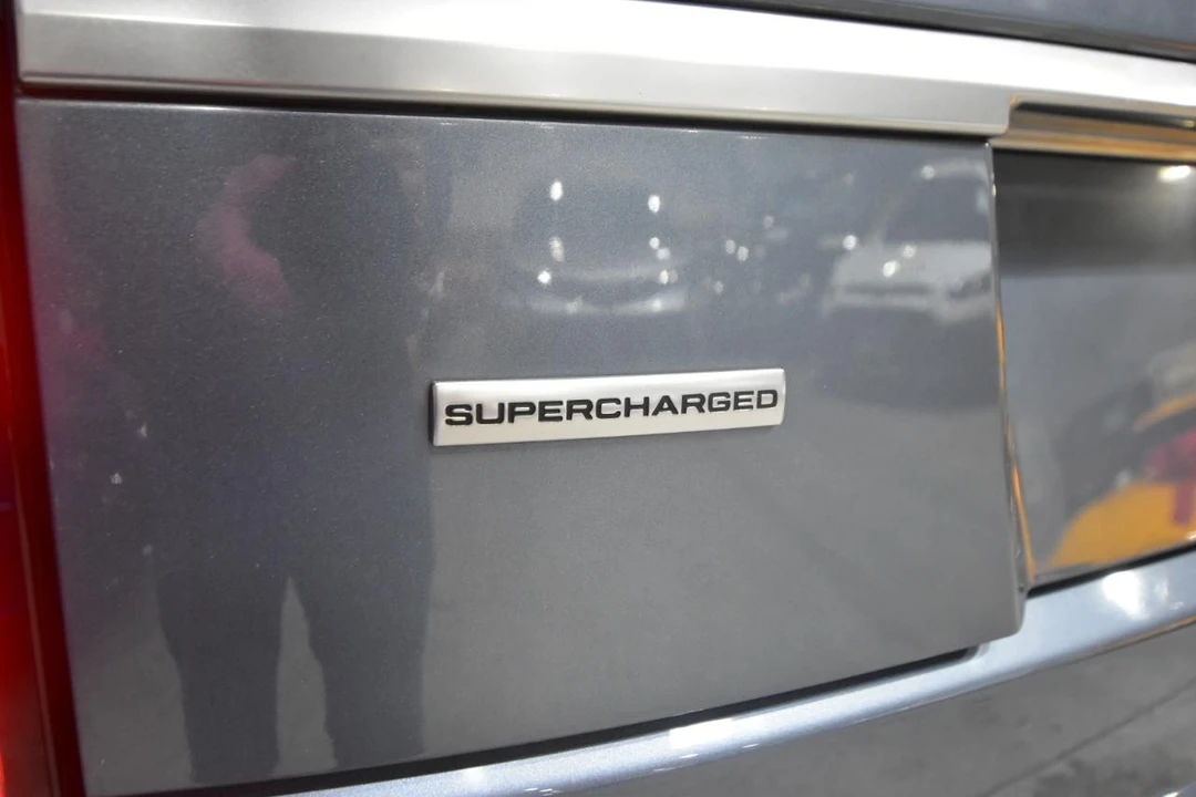 2018 Land Rover Range Rover L405 - Image 7 of 31