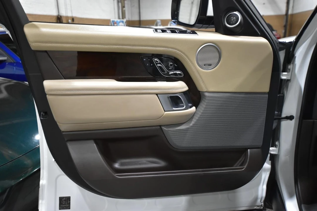 2018 Land Rover Range Rover L405 - Image 11 of 31