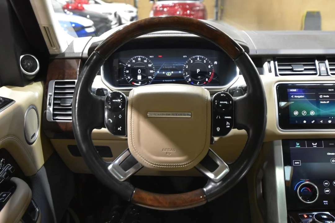 2018 Land Rover Range Rover L405 - Image 16 of 31