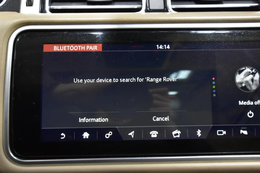 2018 Land Rover Range Rover L405 - Image 25 of 31