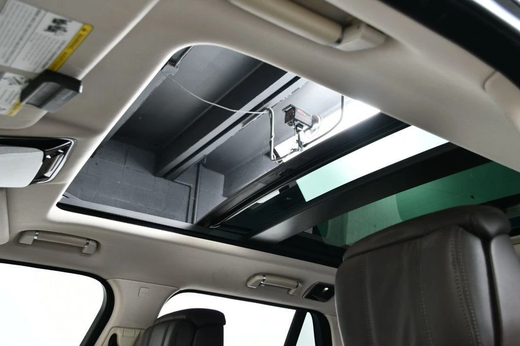 2018 Land Rover Range Rover L405 - Image 6 of 12