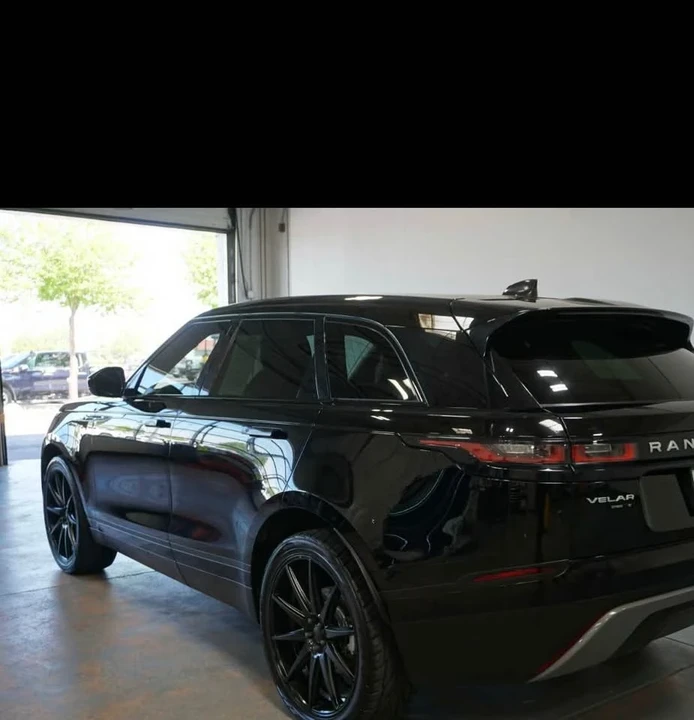 2018 Land Rover Range Rover Velar - Image 10 of 10