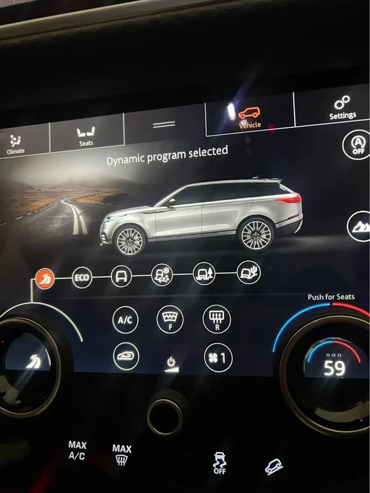2018 Land Rover Range Rover Velar - Image 8 of 10
