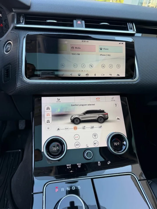 2018 Land Rover Range Rover Velar - Image 11 of 20