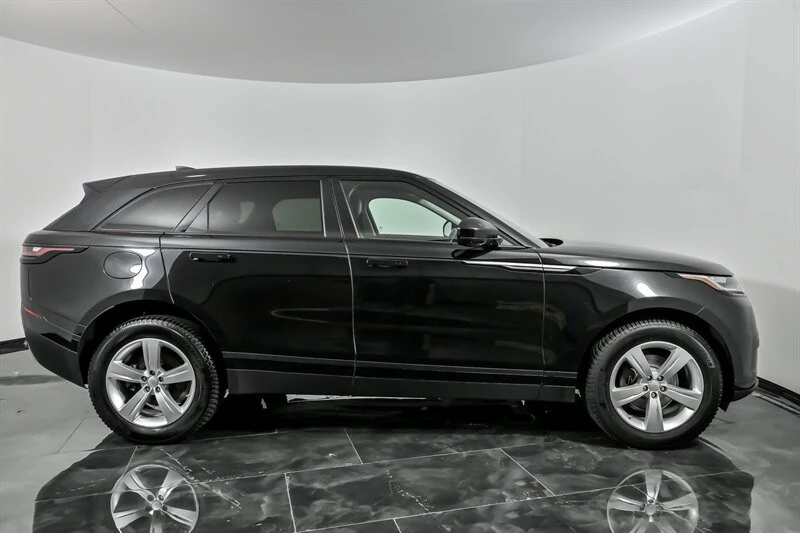 2018 Land Rover Range Rover Velar - Image 13 of 21