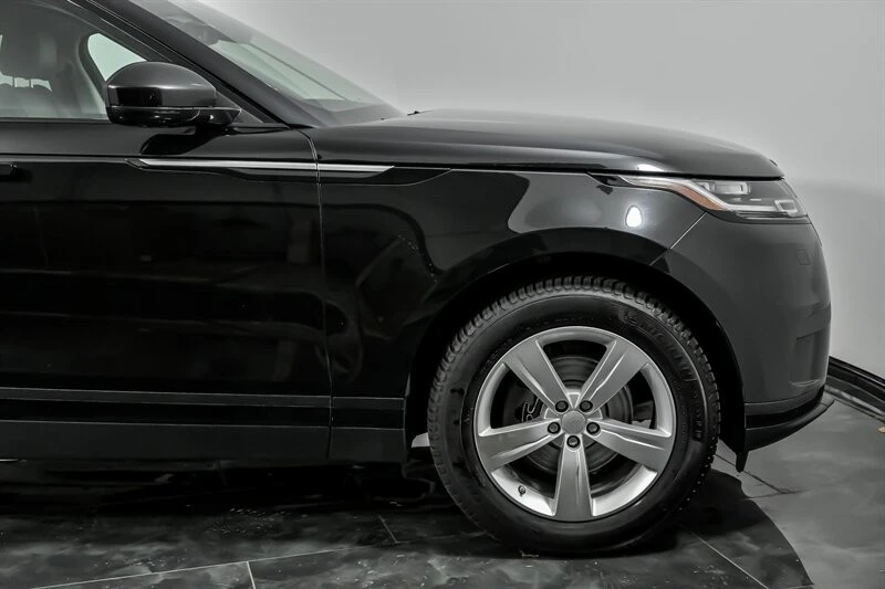 2018 Land Rover Range Rover Velar - Image 14 of 21