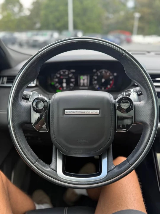 2018 Land Rover Range Rover Velar - Image 12 of 15