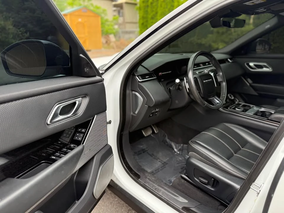 2018 Land Rover Range Rover Velar - Image 9 of 19