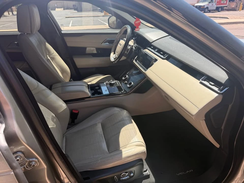 2018 Land Rover Range Rover Velar - Image 10 of 18