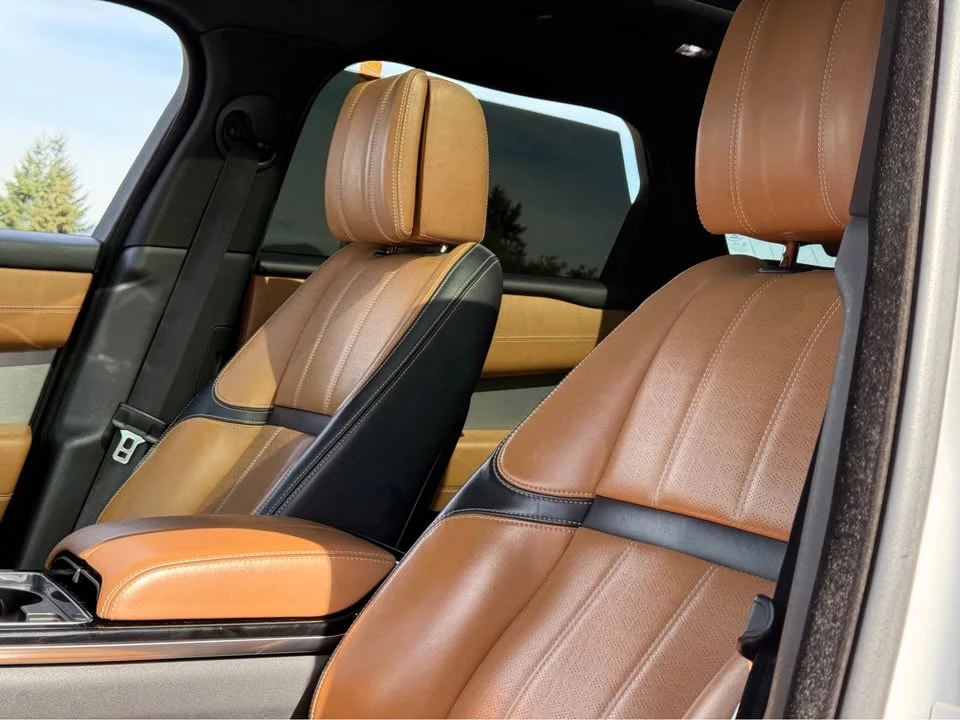 2018 Land Rover Range Rover Velar - Image 10 of 19