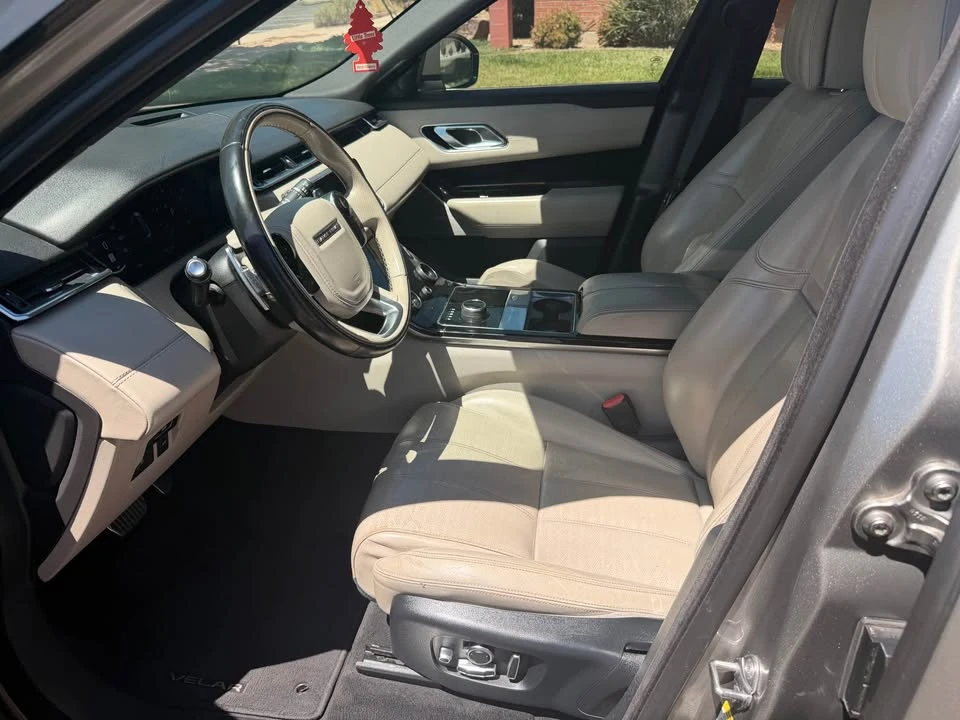 2018 Land Rover Range Rover Velar - Image 9 of 18