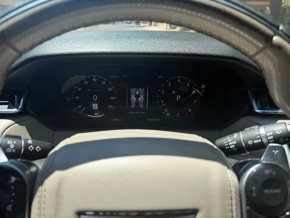 2018 Land Rover Range Rover Velar - Image 18 of 18