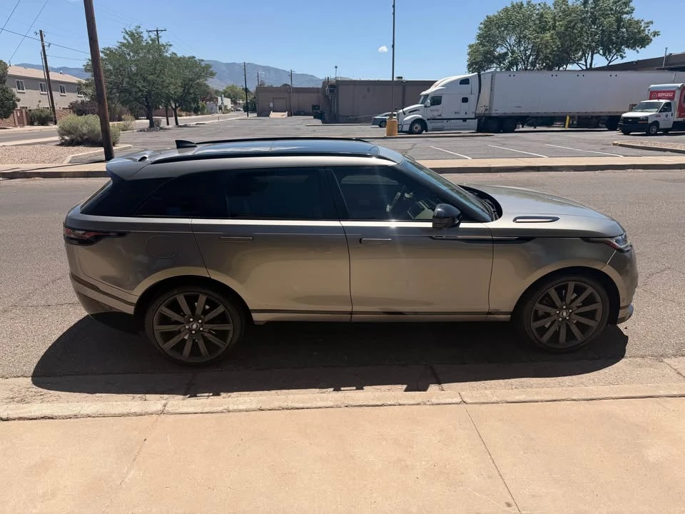2018 Land Rover Range Rover Velar - Image 4 of 18