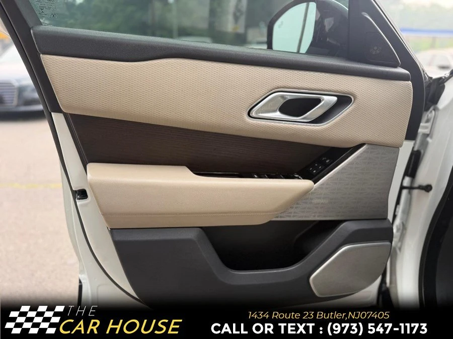 2018 Land Rover Range Rover Velar - Image 13 of 19