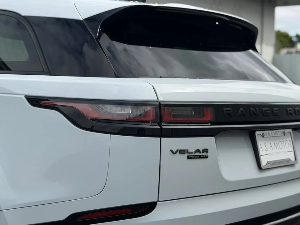 2018 Land Rover Range Rover Velar - Image 13 of 20