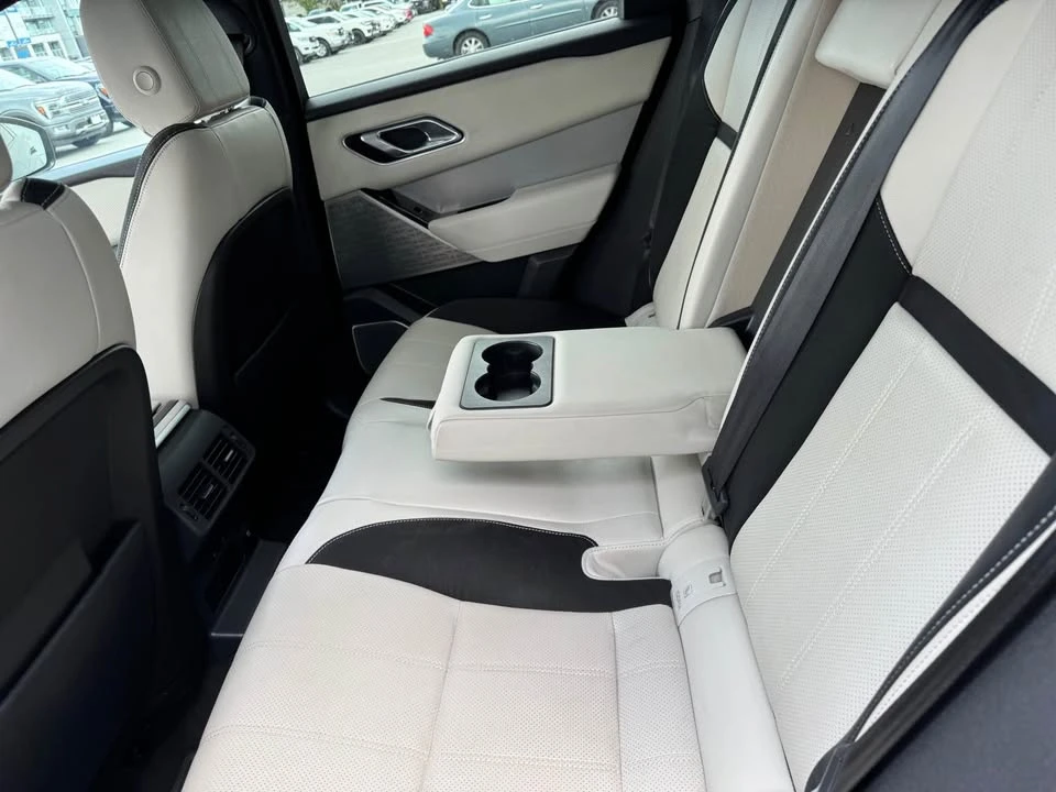 2018 Land Rover Range Rover Velar - Image 9 of 10