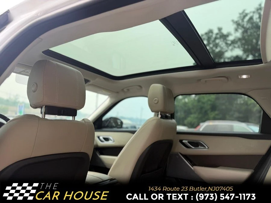 2018 Land Rover Range Rover Velar - Image 17 of 19
