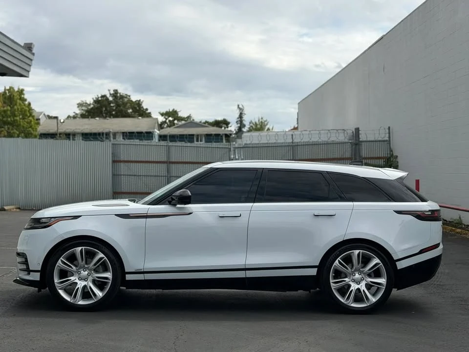 2018 Land Rover Range Rover Velar - Image 14 of 20