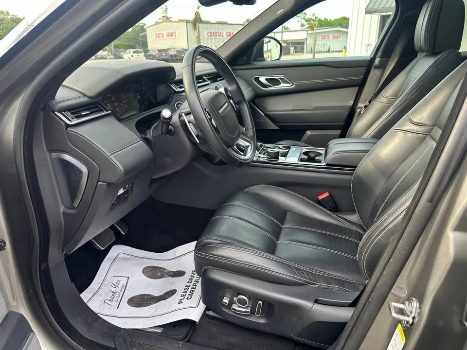 2018 Land Rover Range Rover Velar - Image 10 of 20