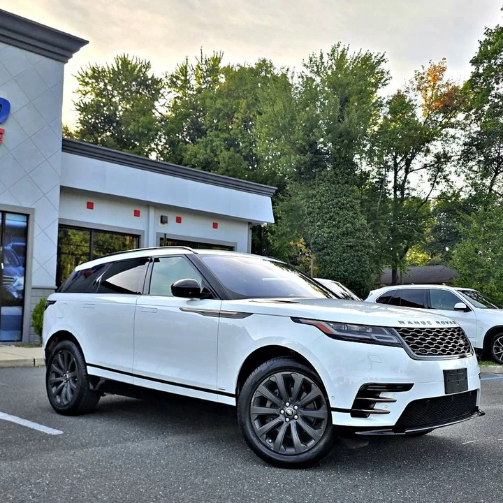 2018 Land Rover Range Rover Velar - Image 4 of 18