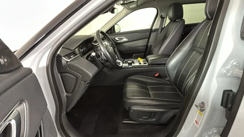 2018 Land Rover Range Rover Velar - Image 11 of 20