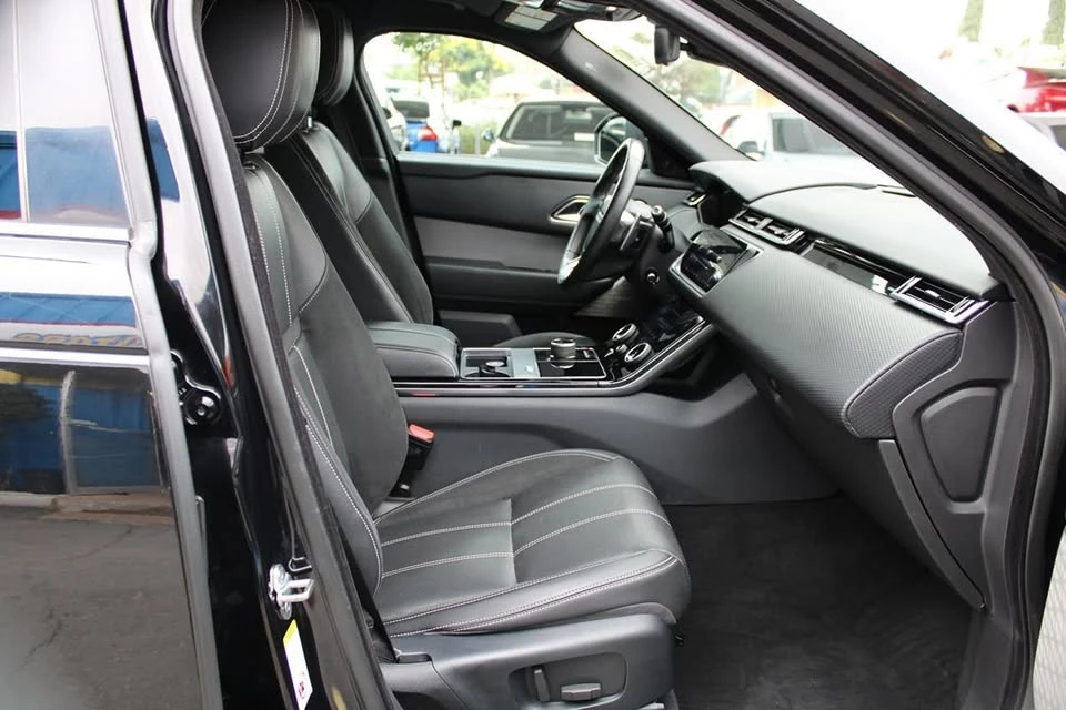 2018 Land Rover Range Rover Velar - Image 15 of 20