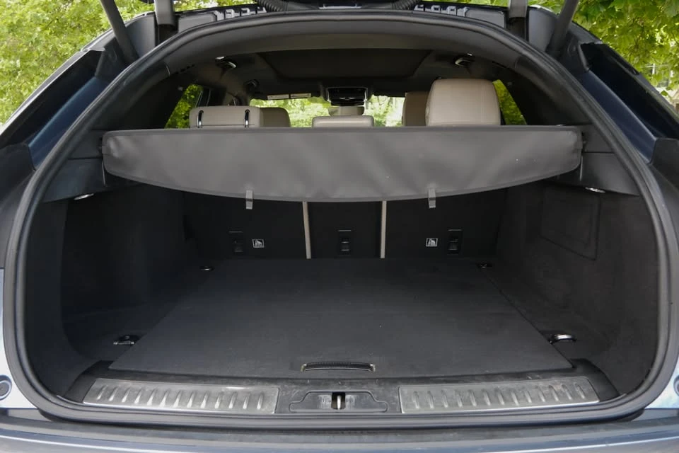 2018 Land Rover Range Rover Velar - Image 13 of 20