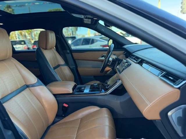 2018 Land Rover Range Rover Velar - Image 13 of 15