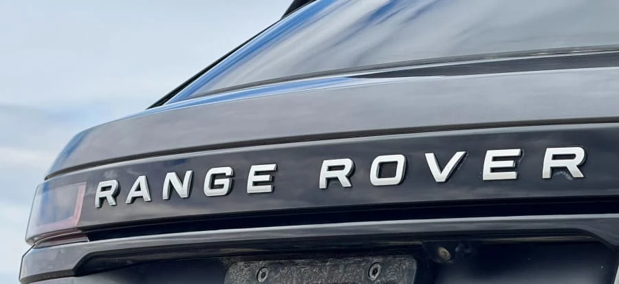 2018 Land Rover Range Rover Velar - Image 12 of 26