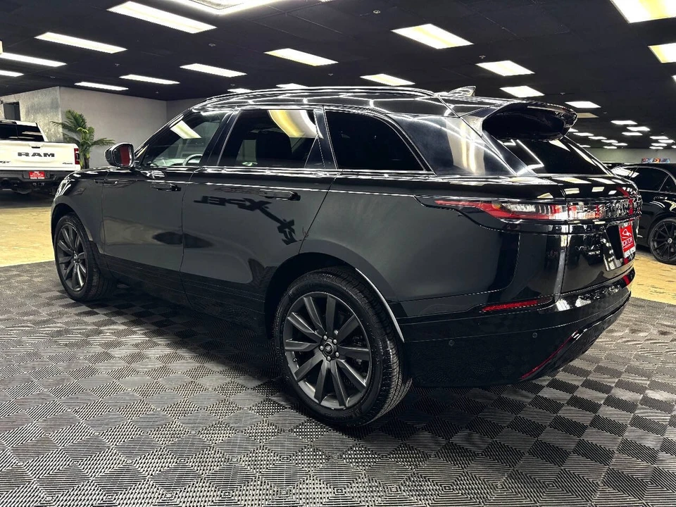 2018 Land Rover Range Rover Velar - Image 8 of 21