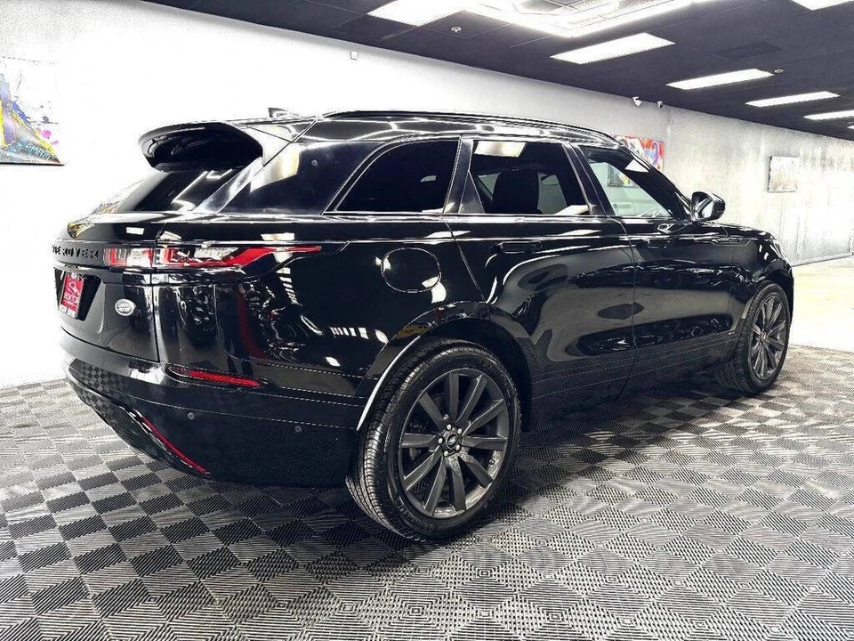 2018 Land Rover Range Rover Velar - Image 15 of 21