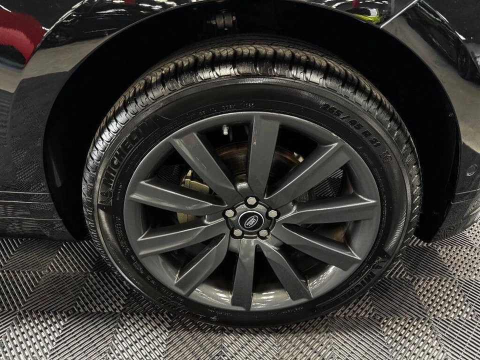 2018 Land Rover Range Rover Velar - Image 18 of 21
