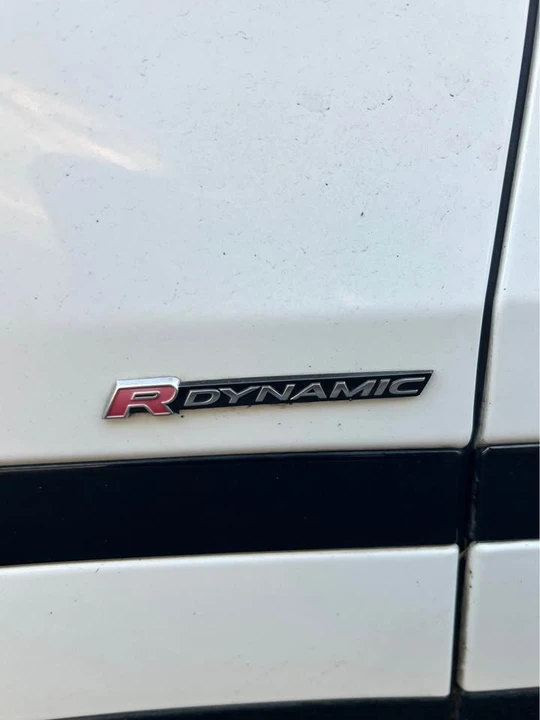 2018 Land Rover Range Rover Velar - Image 7 of 15