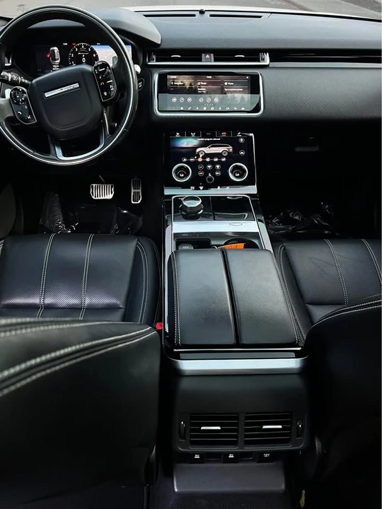 2018 Land Rover Range Rover Velar - Image 8 of 15