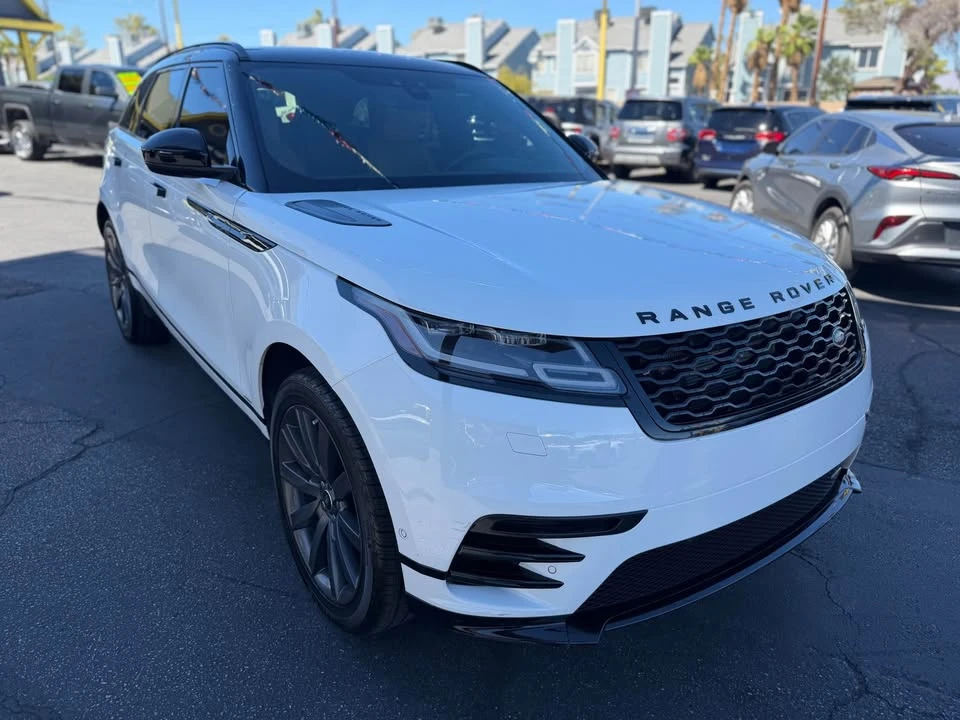 2018 Land Rover Range Rover Velar - Image 17 of 18