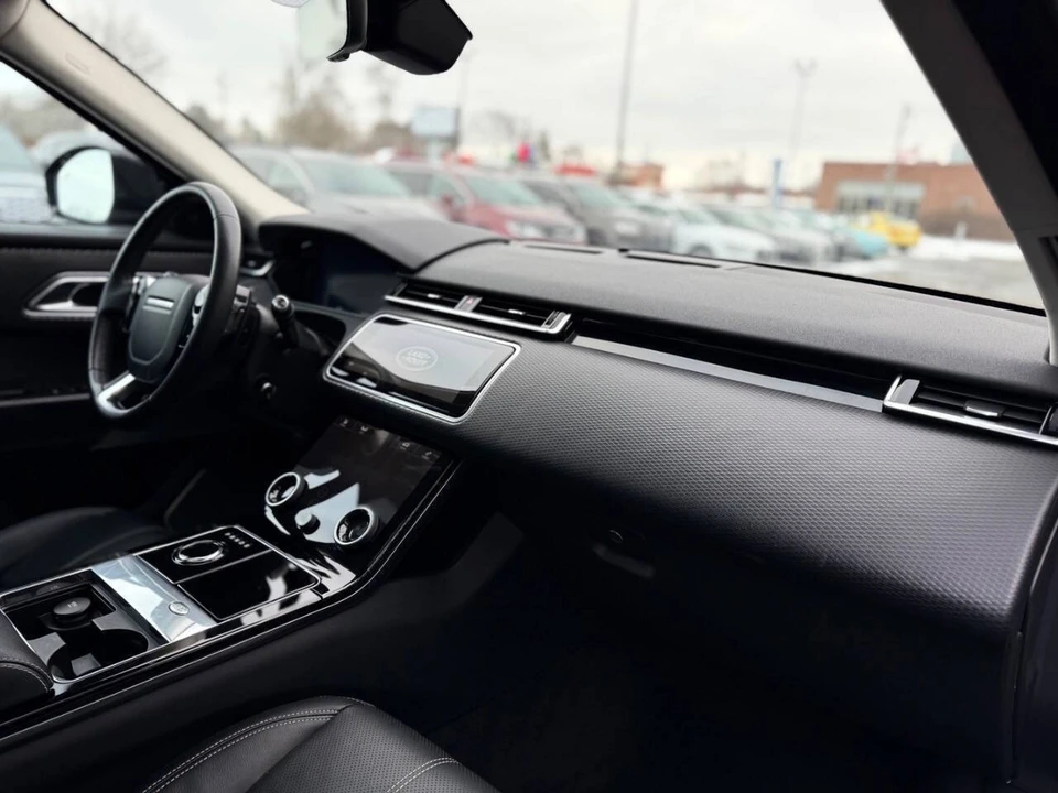 2018 Land Rover Range Rover Velar - Image 15 of 21