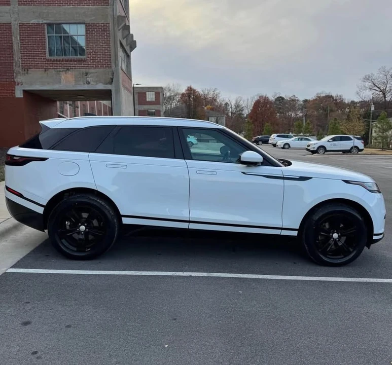 2018 Land Rover Range Rover Velar - Image 4 of 14