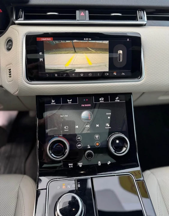 2018 Land Rover Range Rover Velar - Image 10 of 14
