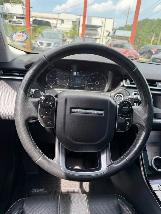 2018 Land Rover Range Rover Velar - Image 11 of 19