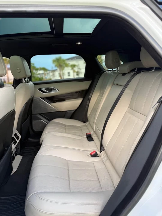2018 Land Rover Range Rover Velar - Image 15 of 16