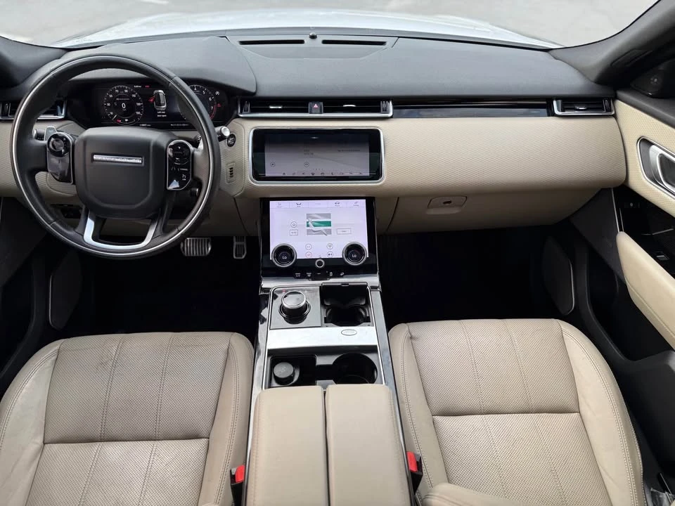 2018 Land Rover Range Rover Velar - Image 11 of 16