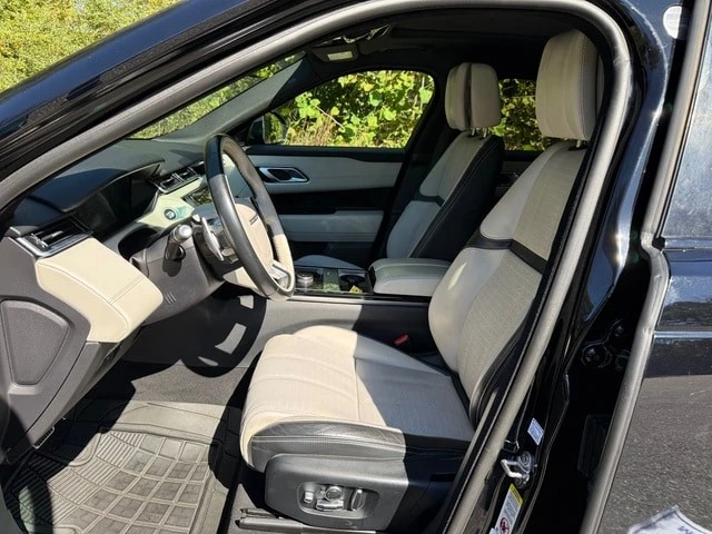 2018 Land Rover Range Rover Velar - Image 11 of 12