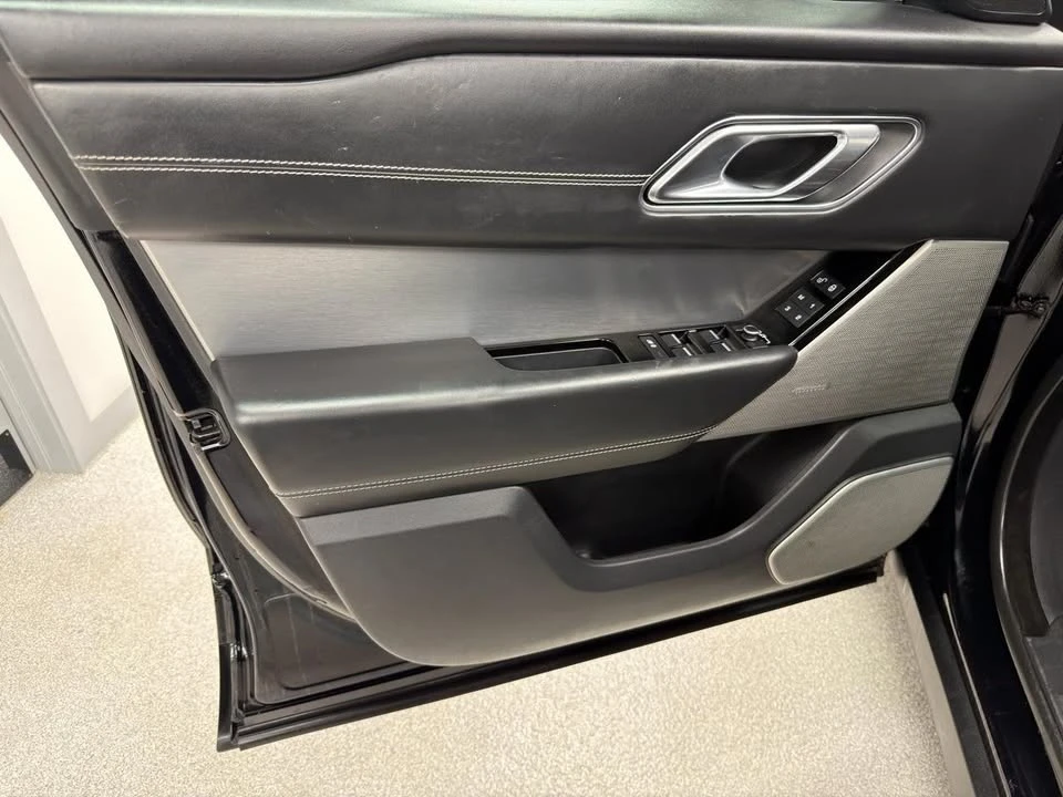2018 Land Rover Range Rover Velar - Image 14 of 20