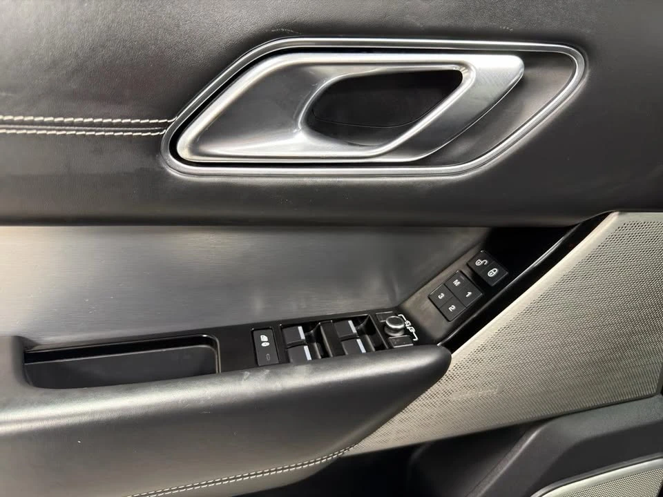 2018 Land Rover Range Rover Velar - Image 15 of 20