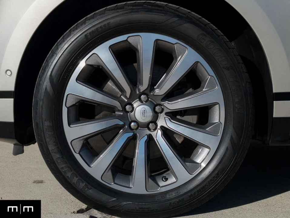 2018 Land Rover Range Rover L405 - Image 12 of 21