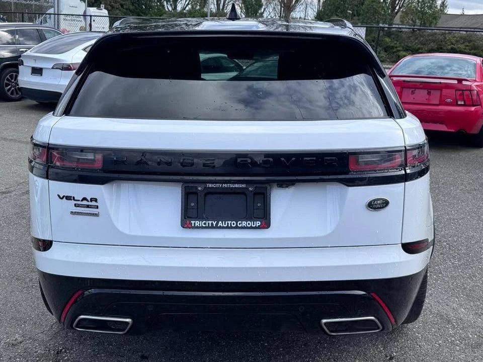 2018 Land Rover Range Rover Velar - Image 4 of 16