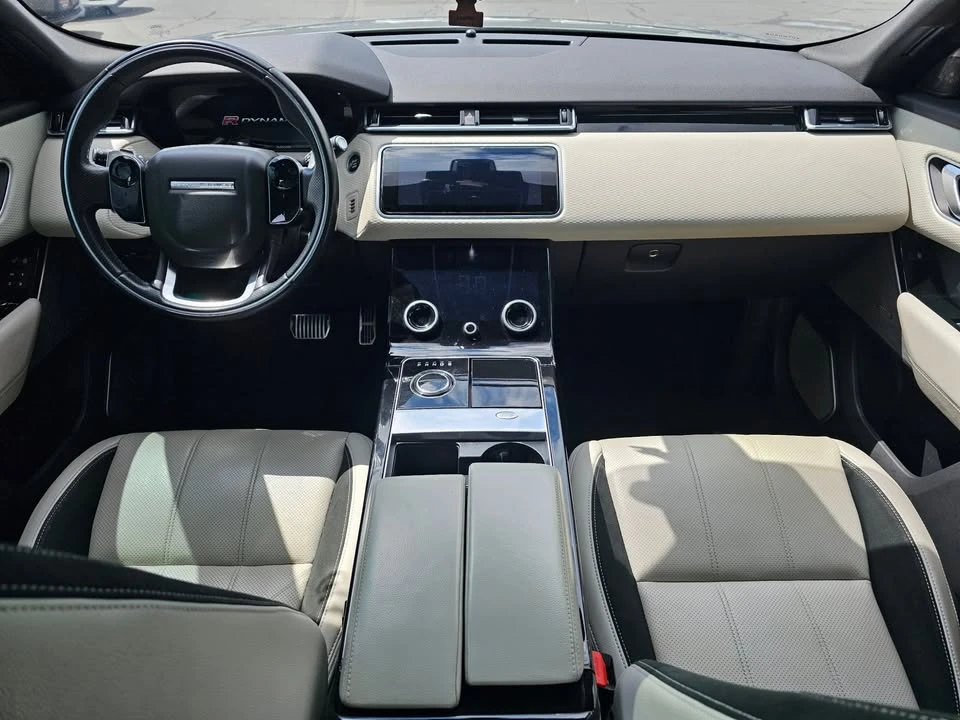 2018 Land Rover Range Rover Velar - Image 19 of 20