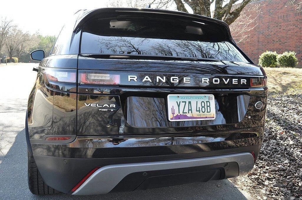 2018 Land Rover Range Rover Velar - Image 5 of 16