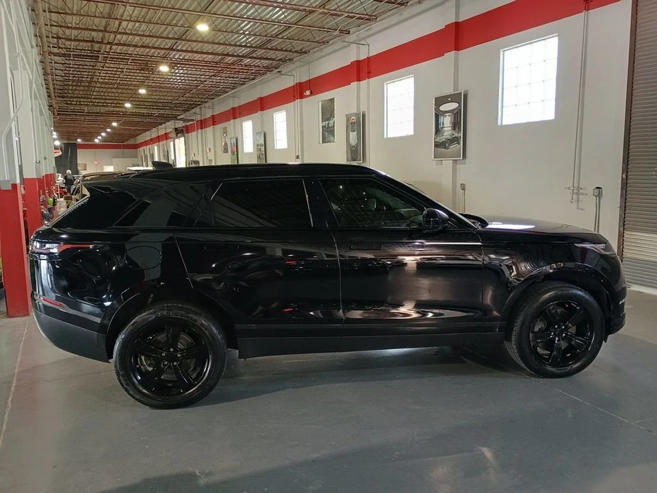 2018 Land Rover Range Rover Velar - Image 7 of 12